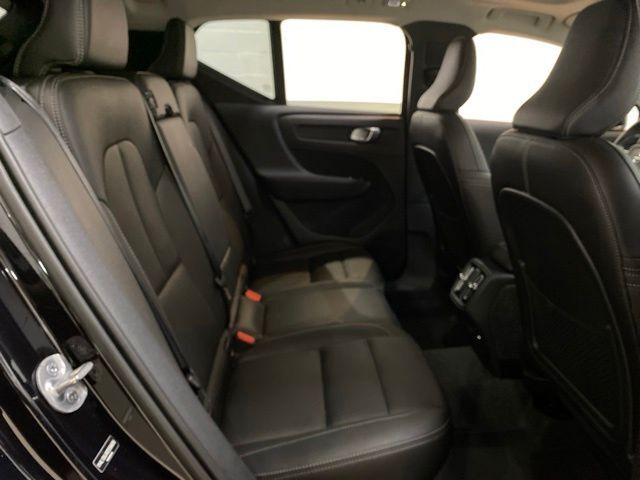 2025 Volvo XC40 B5 Core Dallas TX