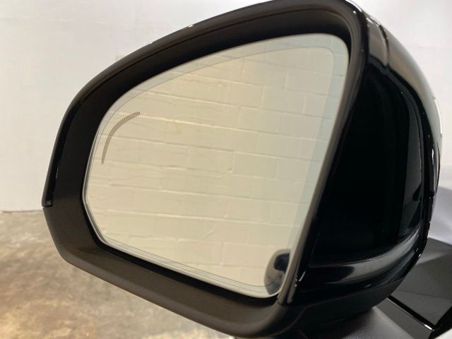 2025 Volvo XC40 B5 Core Dallas TX