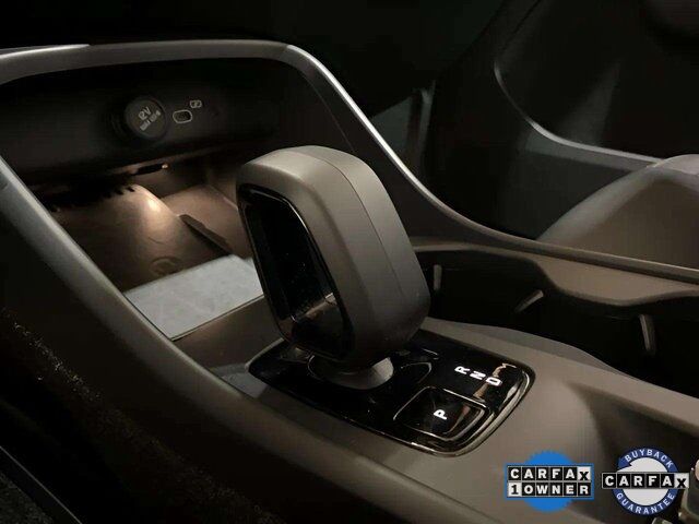 2025 Volvo XC40 B5 Core Dallas TX