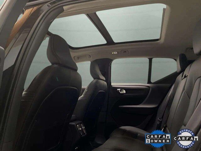 2025 Volvo XC40 B5 Core Dallas TX
