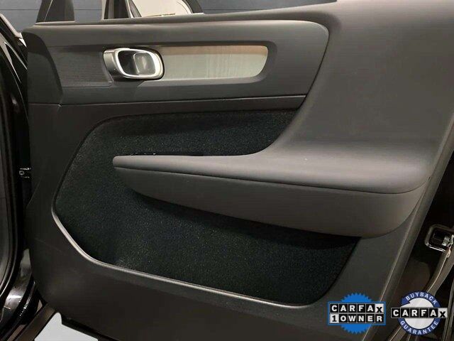 2025 Volvo XC40 B5 Core Dallas TX