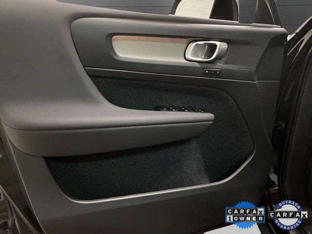 2025 Volvo XC40 B5 Core Dallas TX