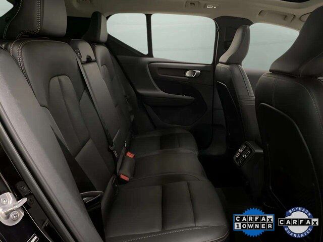 2025 Volvo XC40 B5 Core Dallas TX