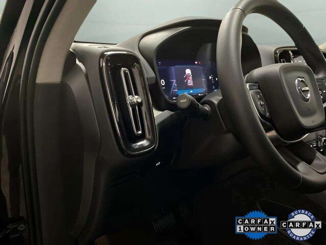 2025 Volvo XC40 B5 Core Dallas TX