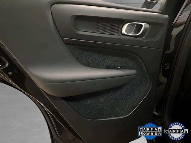 2025 Volvo XC40 B5 Core Dallas TX