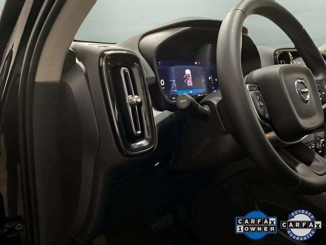 2025 Volvo XC40 B5 Core Dallas TX