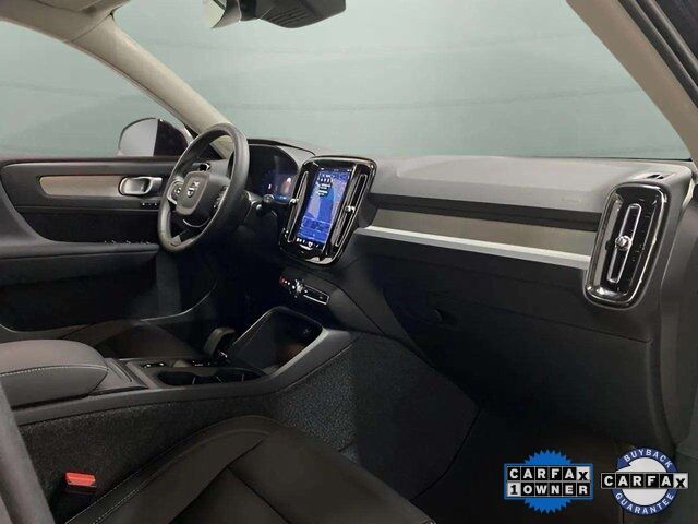 2025 Volvo XC40 B5 Core Dallas TX