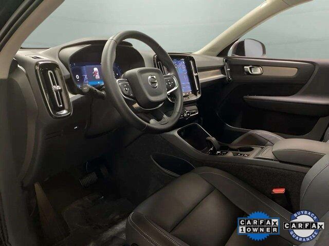2025 Volvo XC40 B5 Core Dallas TX
