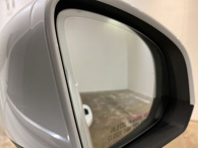 2025 Volvo XC40 B5 Core Dallas TX