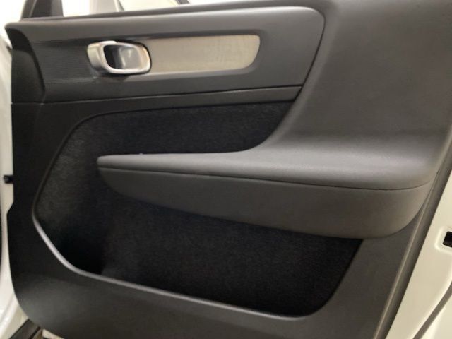 2025 Volvo XC40 B5 Core Dallas TX