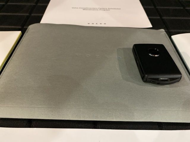 2025 Volvo XC40 B5 Core Dallas TX