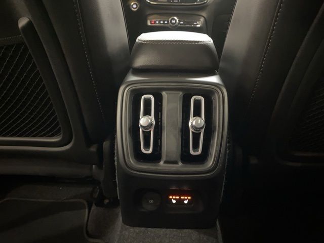 2025 Volvo XC40 B5 Core Dallas TX