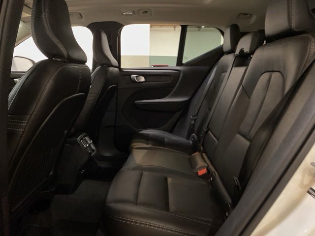 2025 Volvo XC40 B5 Core Dallas TX