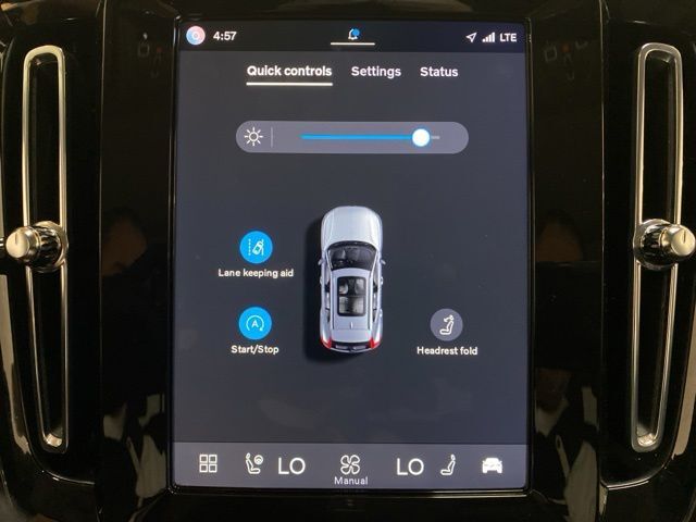 2025 Volvo XC40 B5 Core Dallas TX