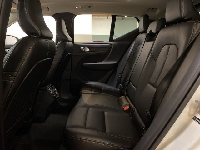 2025 Volvo XC40 B5 Core Dallas TX