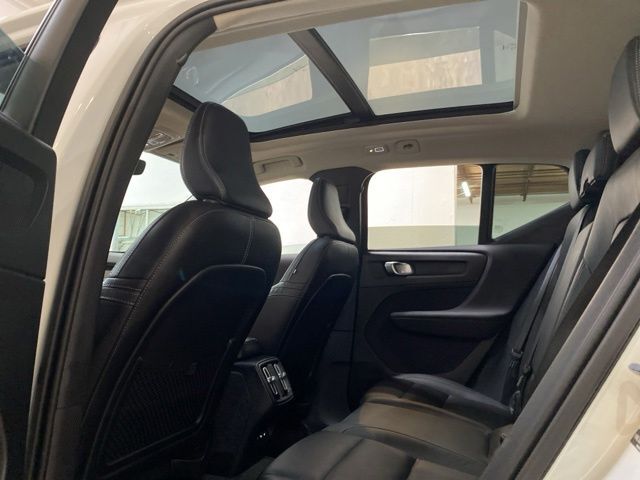 2025 Volvo XC40 B5 Core Dallas TX