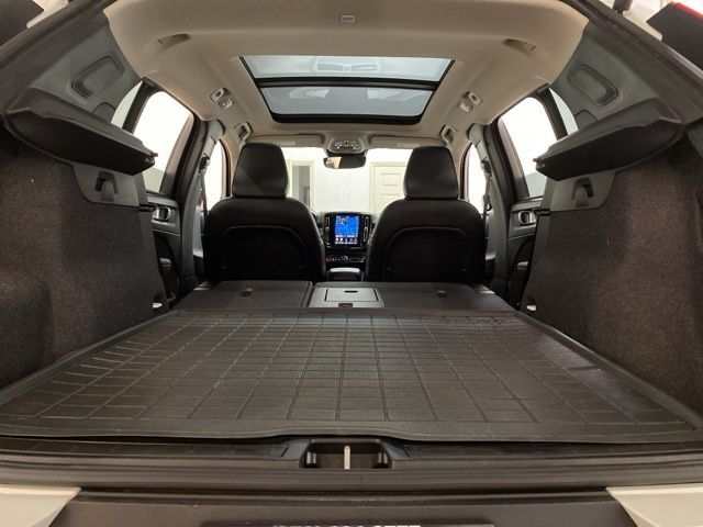 2025 Volvo XC40 B5 Core Dallas TX