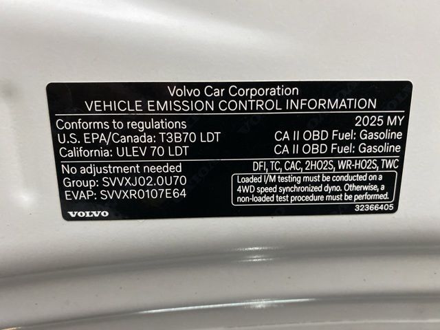 2025 Volvo XC40 B5 Core Dallas TX