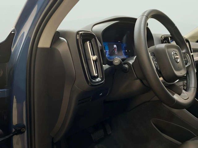 2025 Volvo XC40 B5 Core Dallas TX