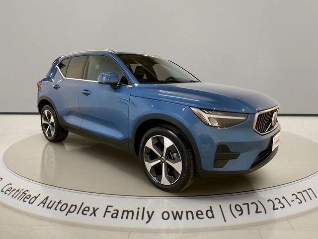 2025 Volvo XC40 B5 Core Dallas TX