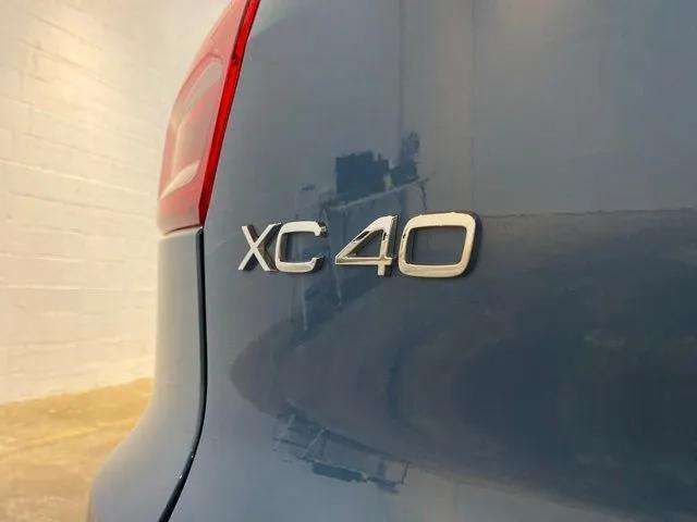 2025 Volvo XC40 B5 Core Dallas TX