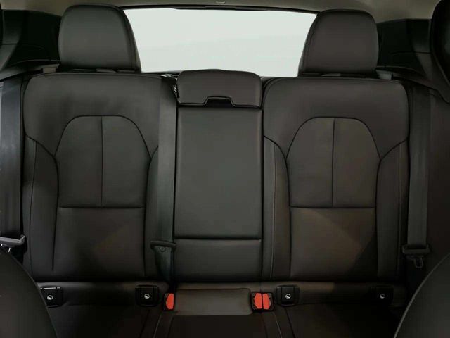 2025 Volvo XC40 B5 Core Dallas TX
