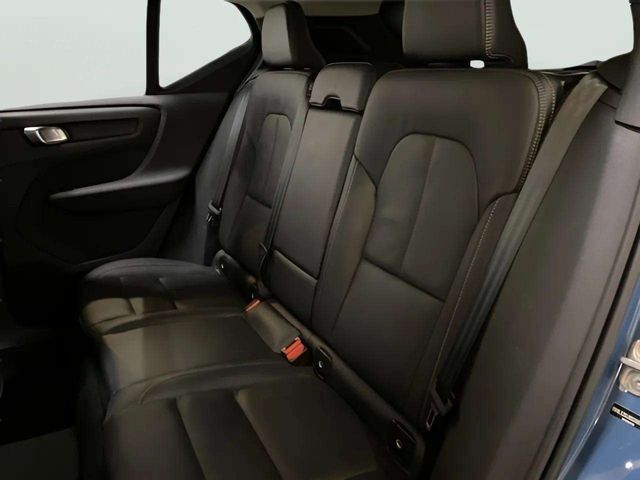 2025 Volvo XC40 B5 Core Dallas TX