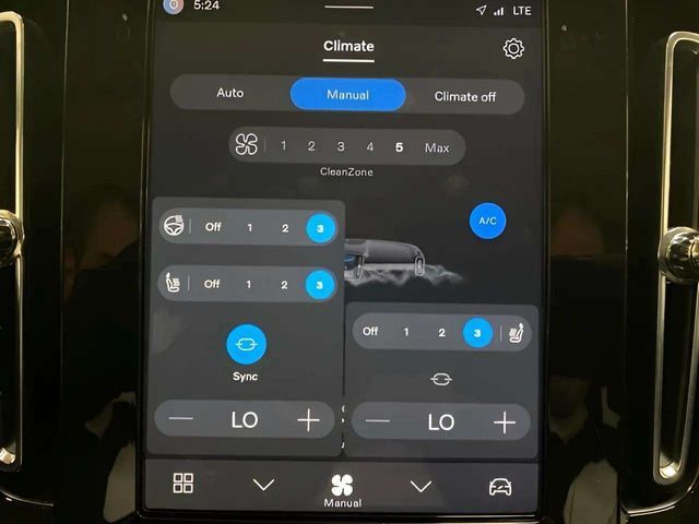 2025 Volvo XC40 B5 Core Dallas TX