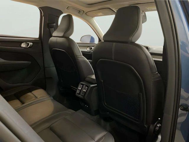 2025 Volvo XC40 B5 Core Dallas TX