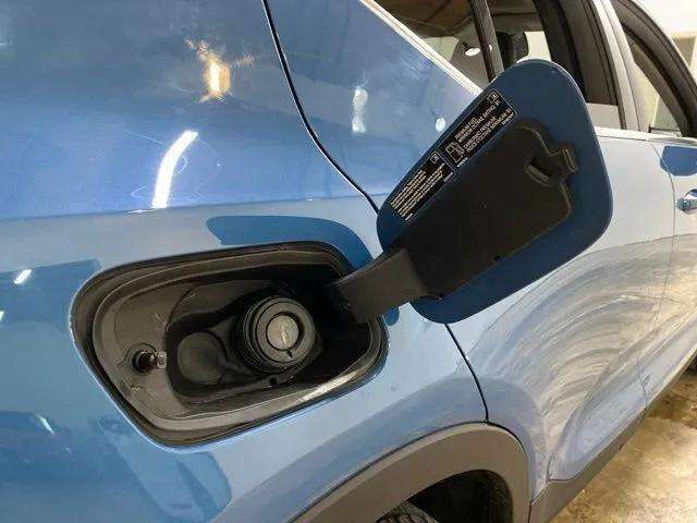 2025 Volvo XC40 B5 Core Dallas TX