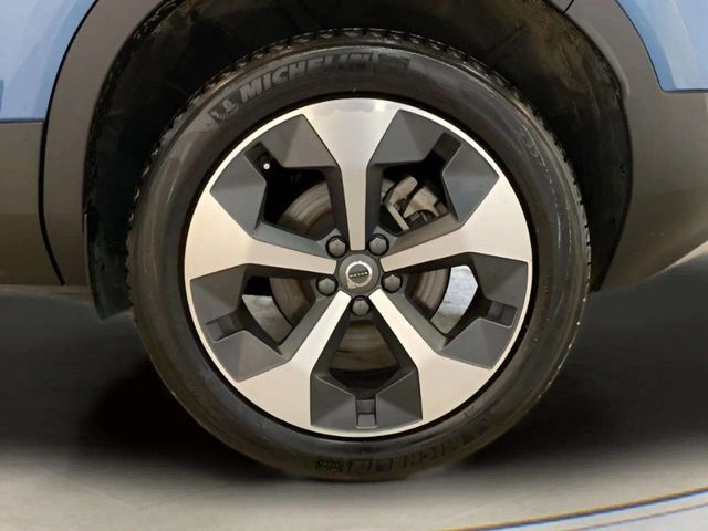 2025 Volvo XC40 B5 Core Dallas TX