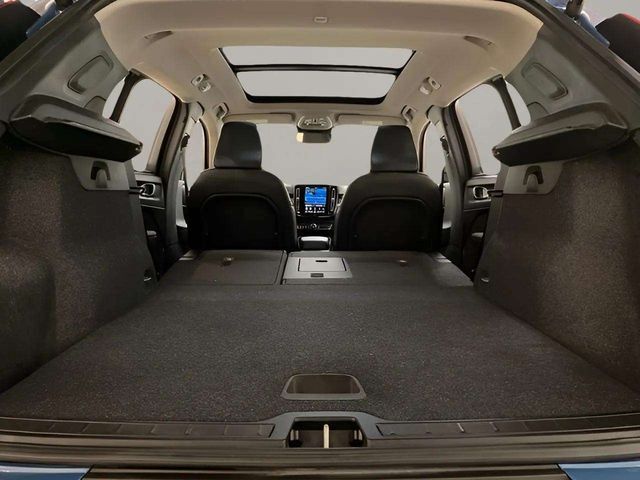 2025 Volvo XC40 B5 Core Dallas TX