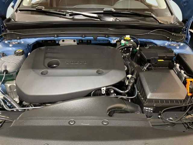 2025 Volvo XC40 B5 Core Dallas TX