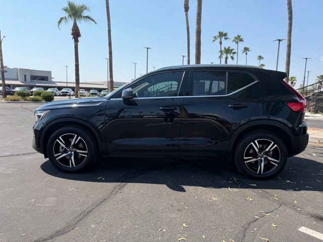 2025 Volvo XC40 B5 Core Tucson AZ