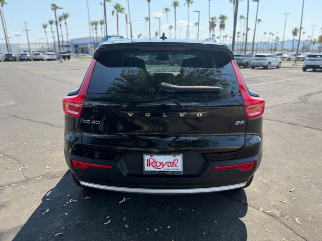 2025 Volvo XC40 B5 Core Tucson AZ