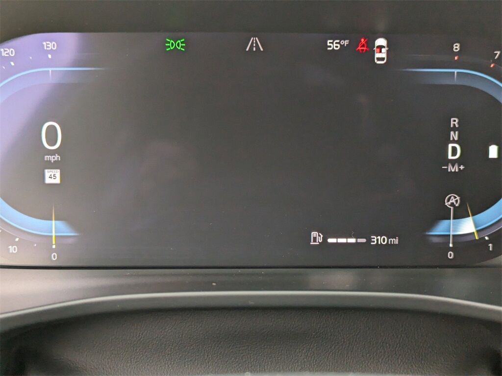 2025 Volvo XC40 B5 Core Hunt Valley MD