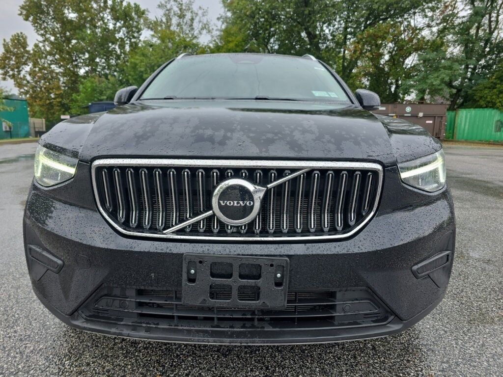 2025 Volvo XC40 B5 Core Hunt Valley MD
