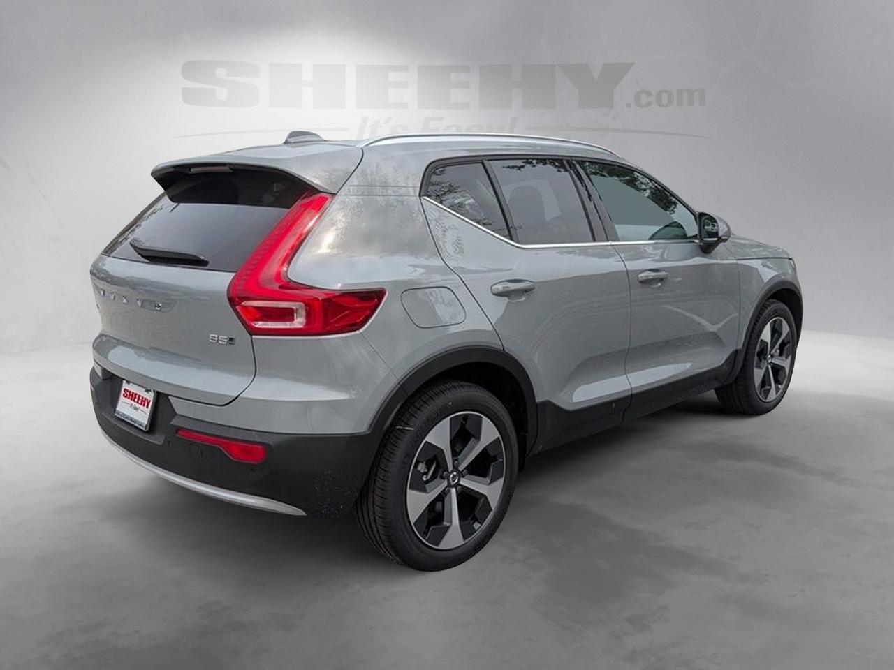 2025 Volvo XC40 B5 Core Hunt Valley MD