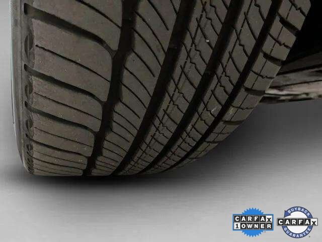 2025 Volvo XC40 B5 Plus Bright Theme Dallas TX