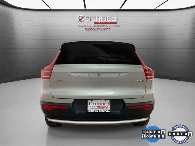 2025 Volvo XC40 B5 Plus Bright Theme Dallas TX