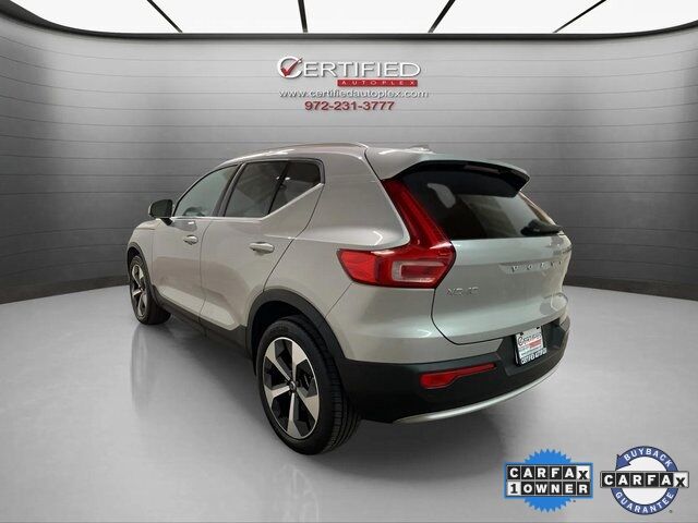 2025 Volvo XC40 B5 Plus Bright Theme Dallas TX