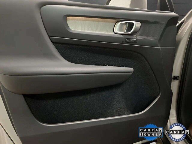 2025 Volvo XC40 B5 Plus Bright Theme Dallas TX