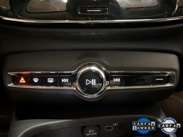 2025 Volvo XC40 B5 Plus Bright Theme Dallas TX