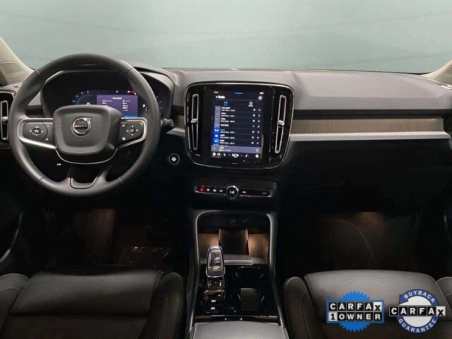 2025 Volvo XC40 B5 Plus Bright Theme Dallas TX