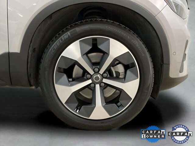 2025 Volvo XC40 B5 Plus Bright Theme Dallas TX