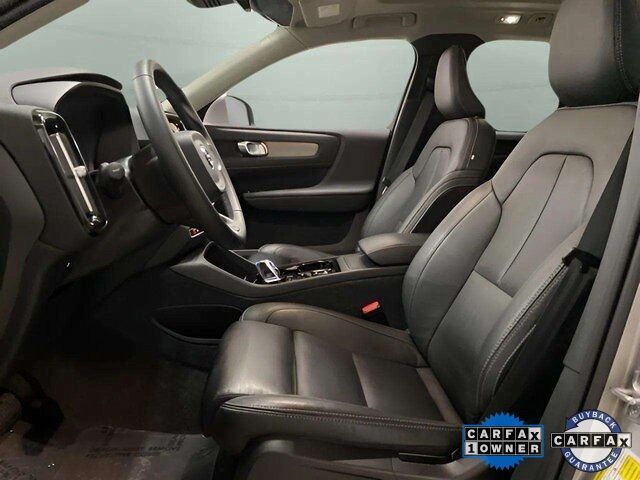 2025 Volvo XC40 B5 Plus Bright Theme Dallas TX