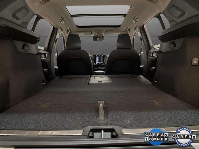 2025 Volvo XC40 B5 Plus Bright Theme Dallas TX