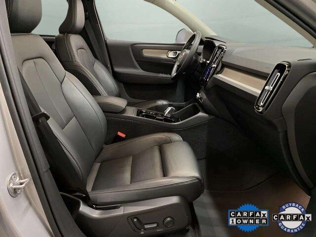 2025 Volvo XC40 B5 Plus Bright Theme Dallas TX