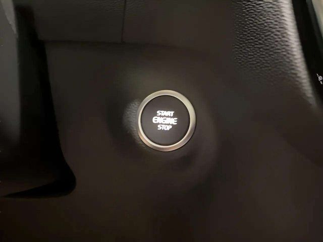 2025 Volvo XC40 B5 Plus Bright Theme Dallas TX