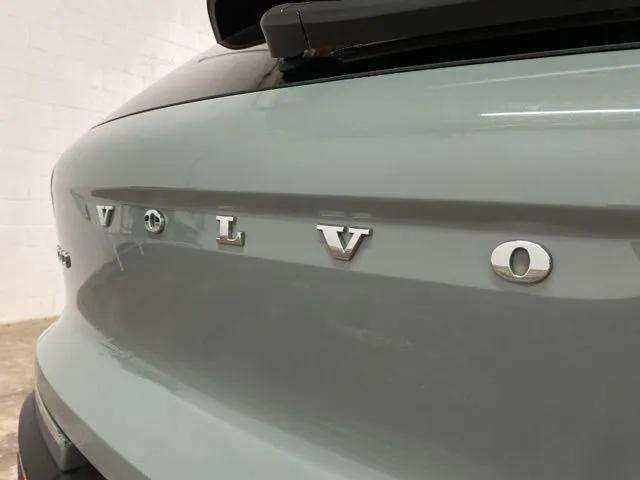2025 Volvo XC40 B5 Plus Bright Theme Dallas TX
